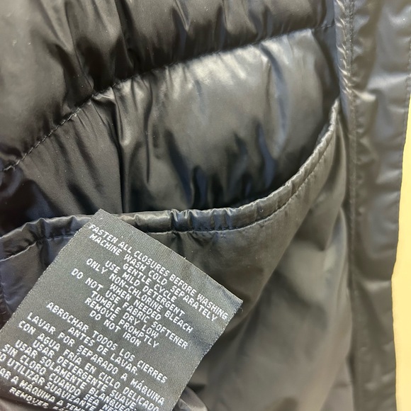 32 Degrees Women's Black Puffer Jacket with Detachable Hoodie - Picture 5 of 6